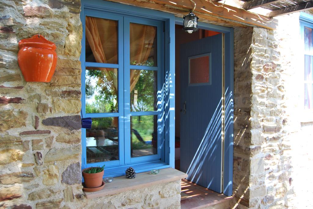 Villa Spiti Elaionas カルファス エクステリア 写真
